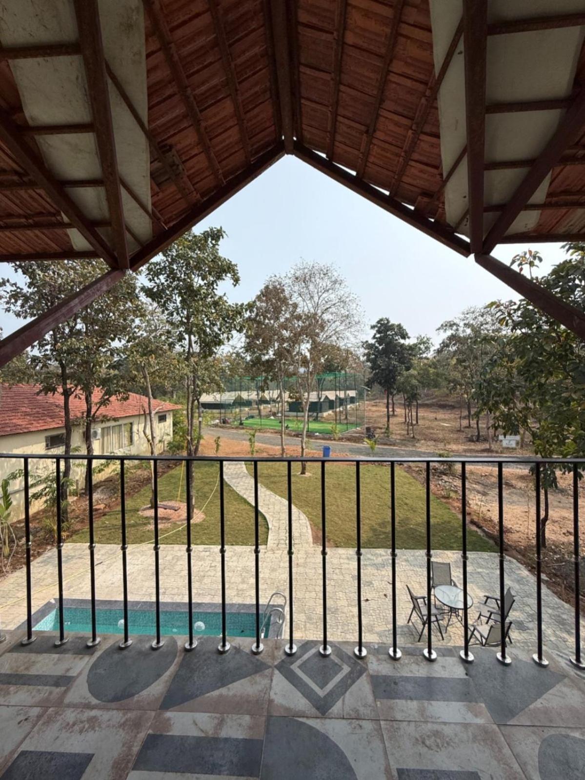 Palash The Jungle Resort Gondia Exterior photo